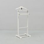 1172 1257 VALET STAND
